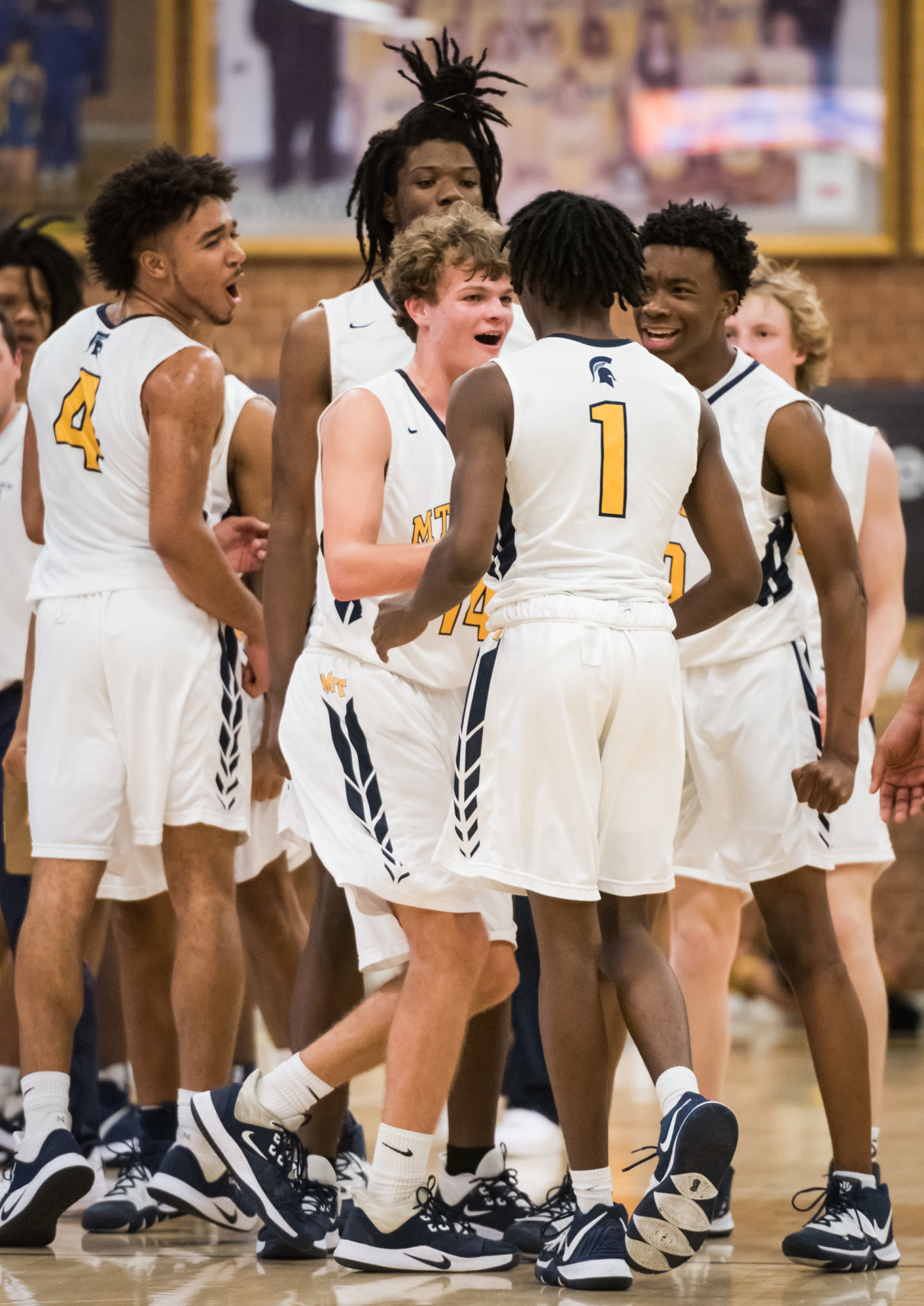 Mount Tabor Greensboro Smith Boys Bball